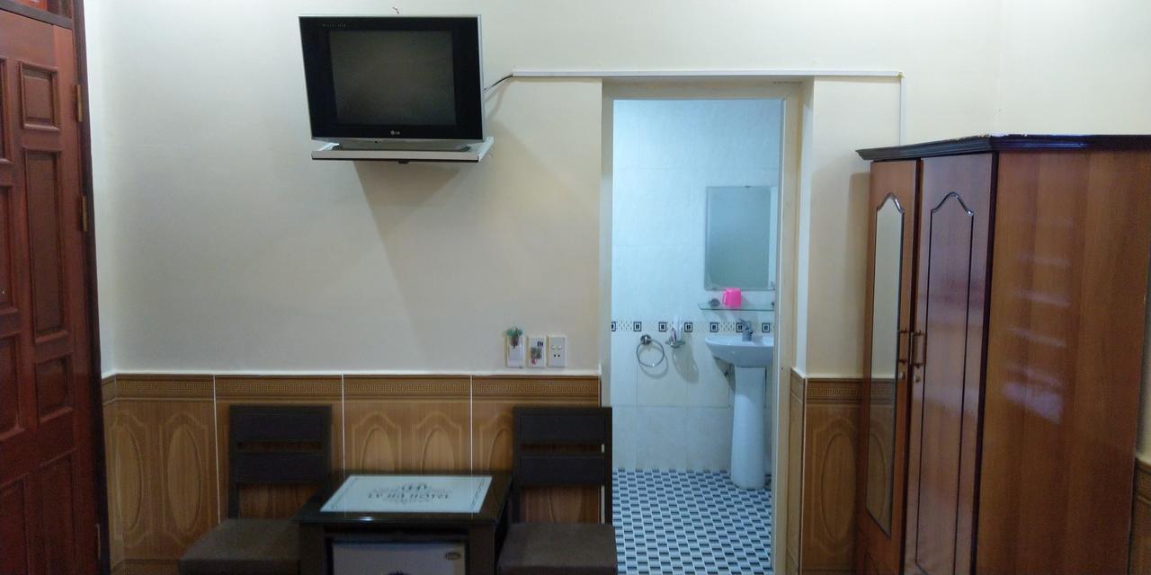 Backpackers Hotel Hà Tĩnh Exterior photo